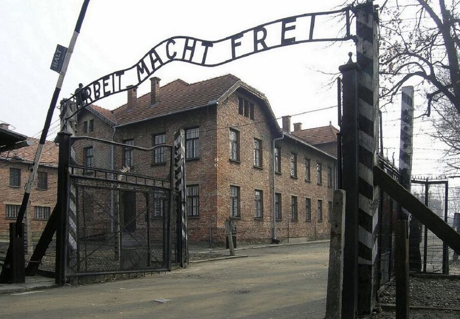 Auschwitz-Birkenau and Krakow Private Car Trip from Katowice - Key Points You Should Know Before You Go