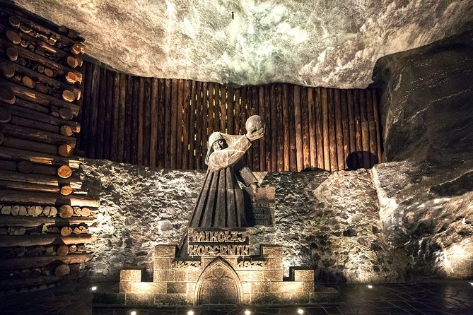 Auschwitz-Birkenau and Salt Mine Full day tour - Transfer Day Realities: The Ride to the Salt Mine