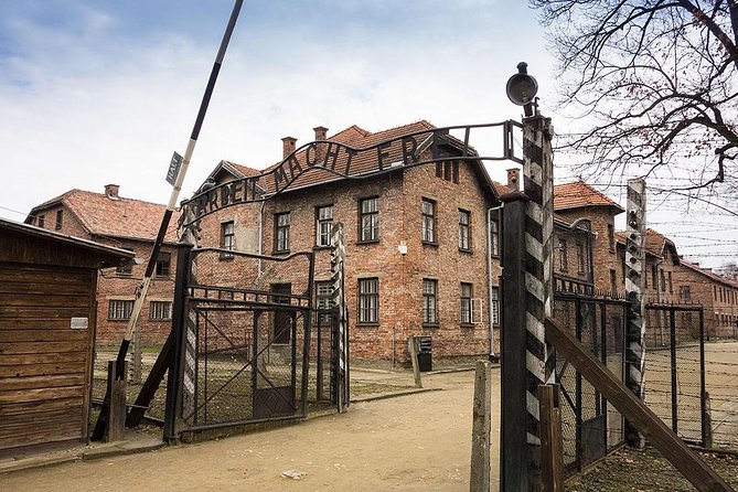 Auschwitz - Birkenau from Katowice - Getting to Auschwitz and Birkenau: the Katowice pickup routine