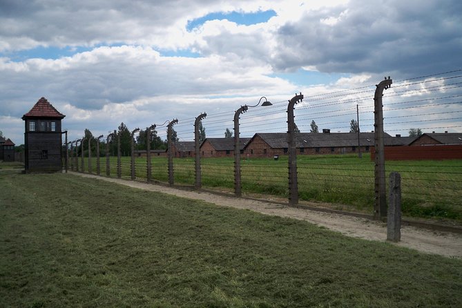 Auschwitz Birkenau Guided Tour - Auschwitz II-Birkenau: the bigger scale and the tougher walk