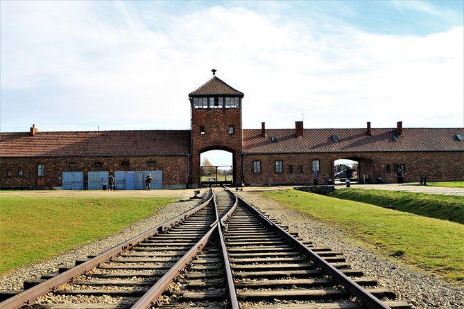 Auschwitz-Birkenau Guided Tour by Private Transport from Krakow - Who this Auschwitz-Birkenau trip is best for