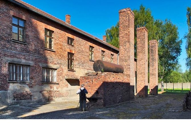 Auschwitz-Birkenau Museum and Memorial Guided Tour from Krakow - Getting From Krakow to Oswiecim, timing that actually matters