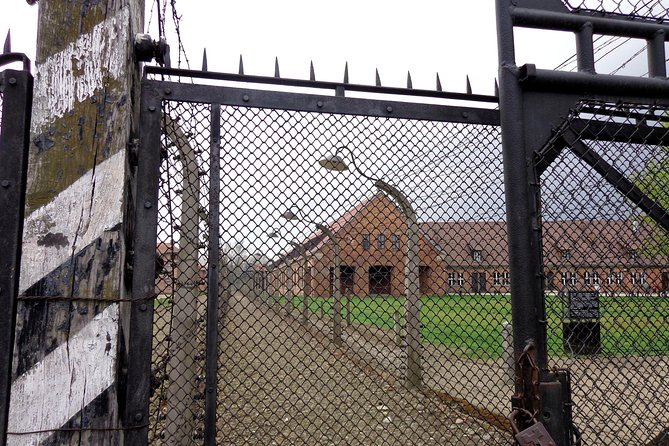 Auschwitz-Birkenau Museum Half-Day Bus Tour from Krakow - Why this Auschwitz-Birkenau bus tour from Krakow makes sense