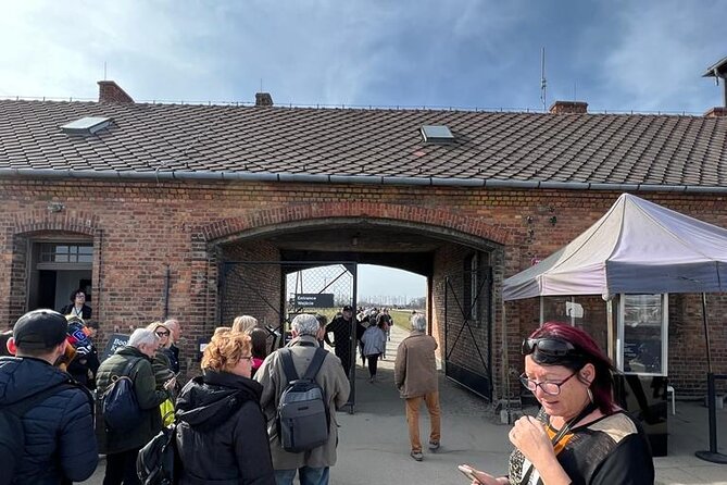 Auschwitz Birkenau Tour from Krakow with guidebook Self-Guided - Guidebook by design: what the written format does well
