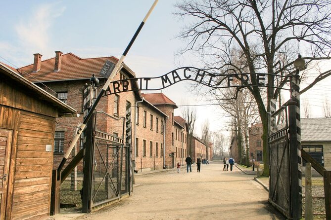 Auschwitz Birkenau Transfer and Guide with Salt Mine Combo Option - Why this Auschwitz and Salt Mine combo actually works in one day