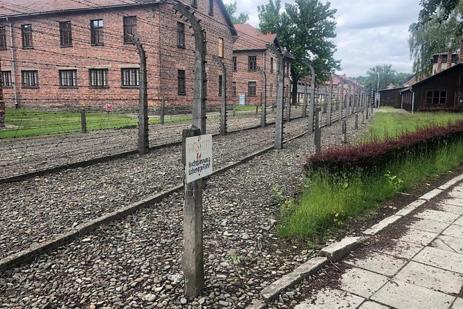 Auschwitz Trip From Krakow - English Speaking Guided Tour - Krakow to Auschwitz by minibus: the part you should not DIY