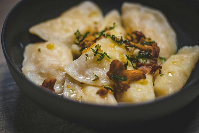 Authentic Beer and Pierogi Tour of Krakow - Rynek Główny drink hour: craft beer, local flavors, and mixology choices