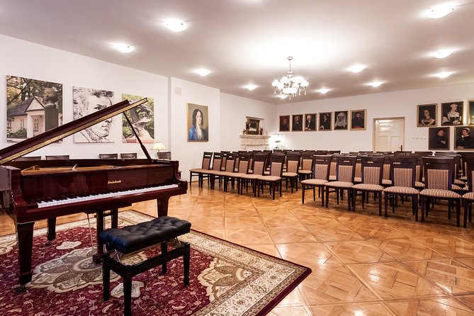 Chopin Piano Concert at Chopin Gallery with a Glass of Wine - After the concert: Old Town at night is the perfect follow-up