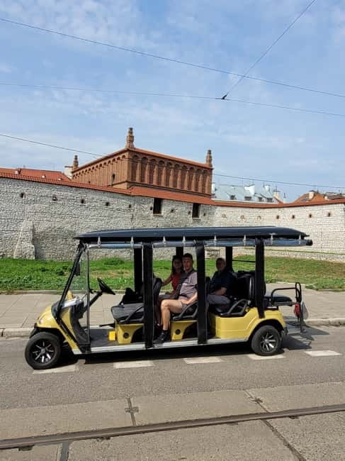Cracow sightseeing tour by electric golf cart - Krakow Old Town guided time: what you actually gain in 1 hour