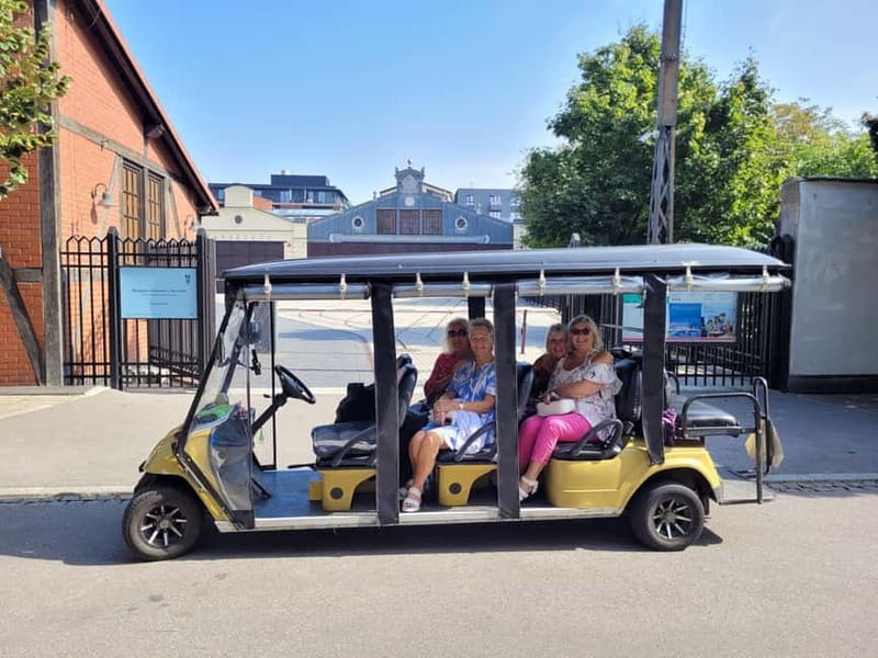 Cracow sightseeing tour by electric golf cart - Price and value: $26 for an efficient city story