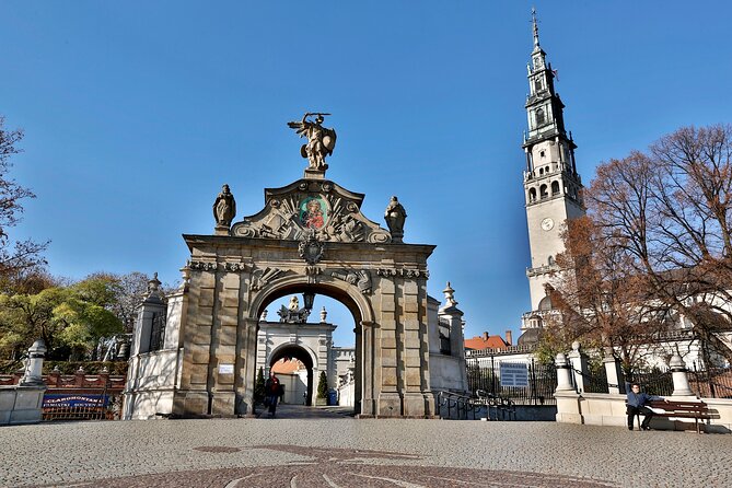 Częstochowa Black Madonna - The Church of the Holy Cross and the fortress walls that tell a survival story