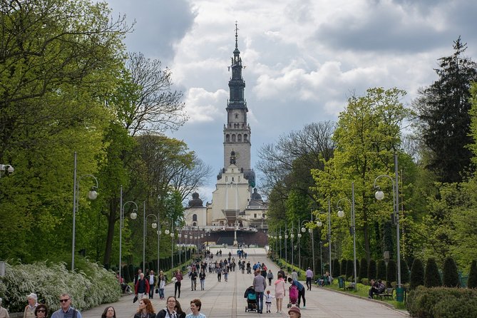 CZĘSTOCHOWA - BLACK MADONNA Monastery, PRIVATE tour from Kraków - Guides on This Tour: When the Expertise Actually Shows