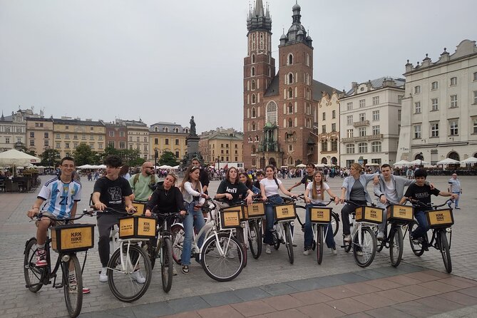 Discover the Jewish Quarter with a Bike Tour - Key highlights you should care about