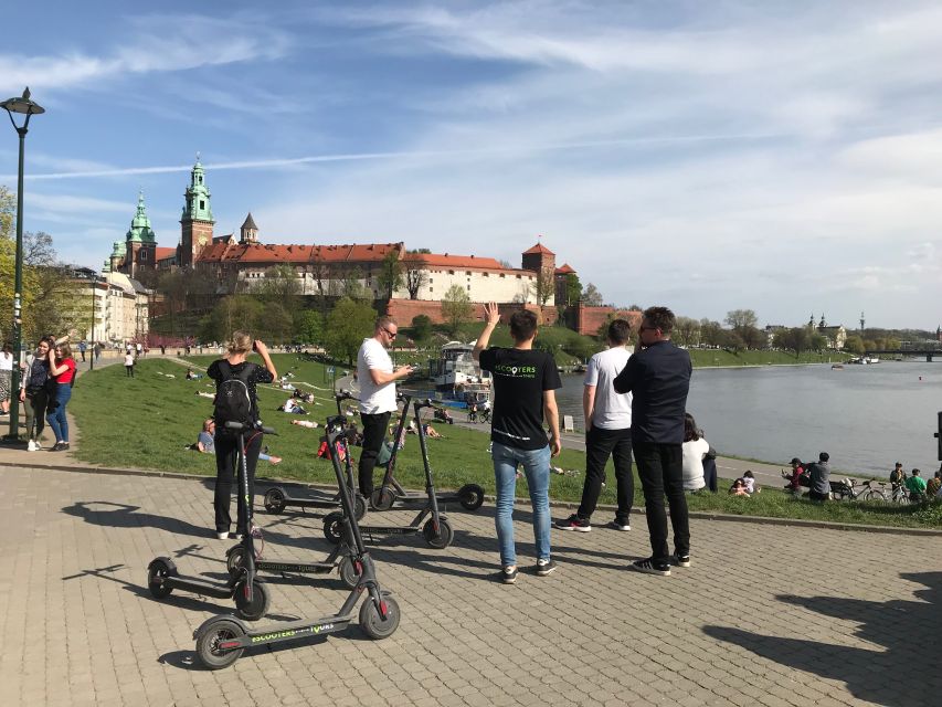 Electric Scooter Tour Krakow - Starting at Librowszczyzna 4/18a, then getting rolling fast