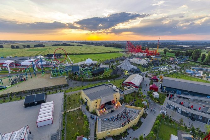 Energylandia Amusement Park - Water Park Zone on Sunny Days: Wet Fun Without the Detour