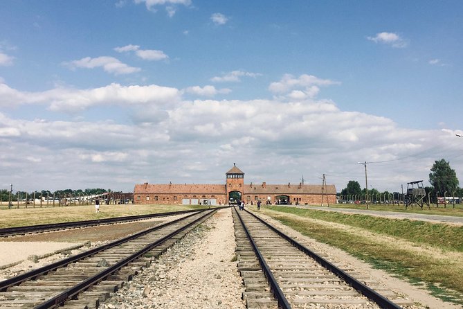 From Cracow: Auschwitz- Birkenau Tour with transportation - The Often-Ignored Part: Queues, Waiting, and Time That Changes