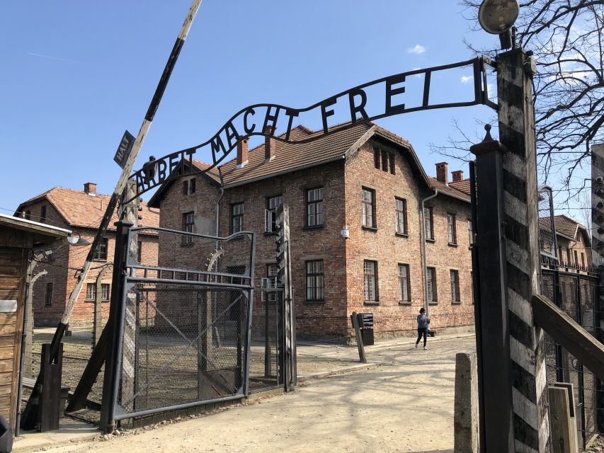 From Krakow: Auschwitz-Birkenau Guided Tour & Pickup - Key Things I’d Prioritize on This Auschwitz-Birkenau Tour