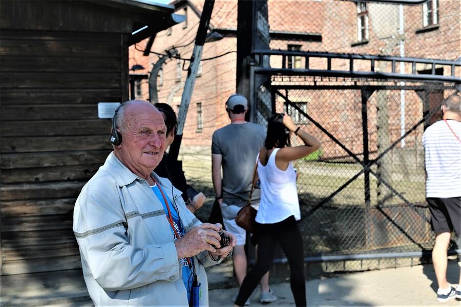 From Krakow: Auschwitz Birkenau Small Group Tour with Pickup - Price and Value: Is $41 a Fair Deal for Auschwitz-Birkenau?