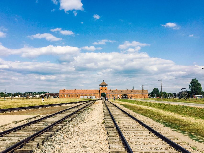 From Krakow: Auschwitz-Birkenau Tour with Transportation - Entry rules that can cause problems if you ignore them
