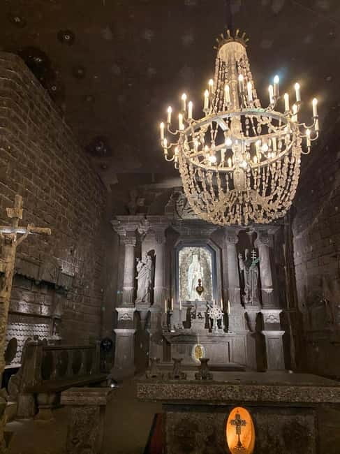 From Krakow: Auschwitz-Birkenau & Wieliczka Salt Mine Tour - Walking rules, what you can bring, and how to avoid day-of hassles