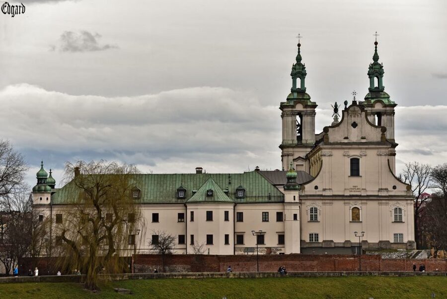From Krakow: Częstochowa "Black Madonna" Day Tour - Key Points at a Glance