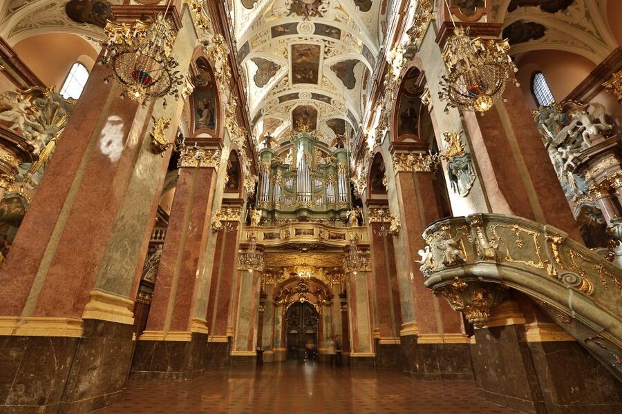 From Krakow: Częstochowa "Black Madonna" Day Tour - Church of St. Cross: Ornament Meets Meaning