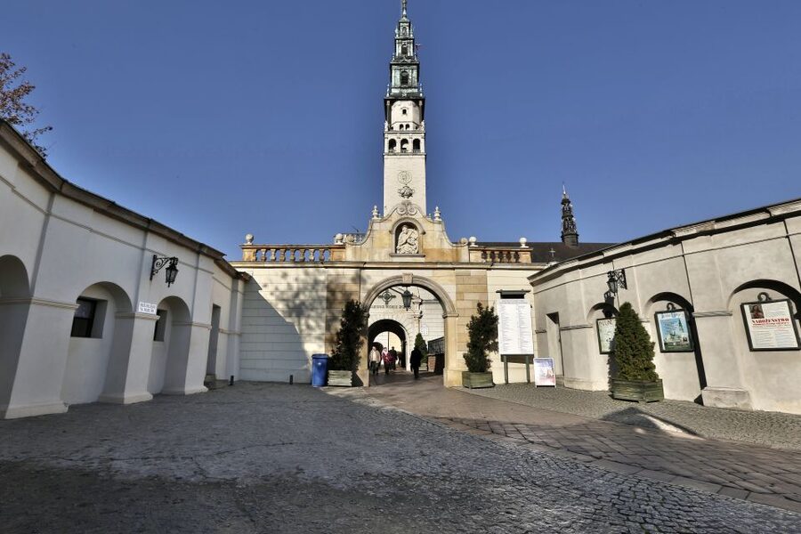 From Krakow: Czestochowa - The Black Madonna - Key things I’d plan around