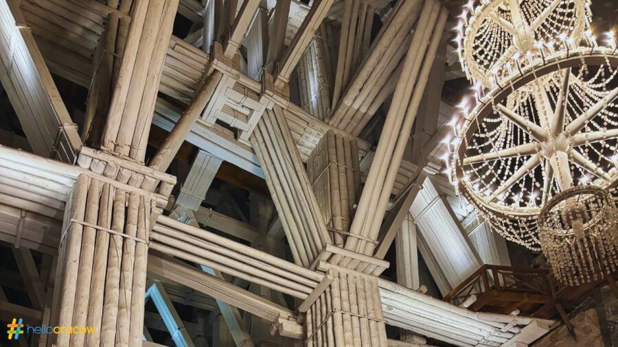 From Krakow: Guided Tour in Wieliczka Salt Mine - What to pack for 14 degrees and 800 steps