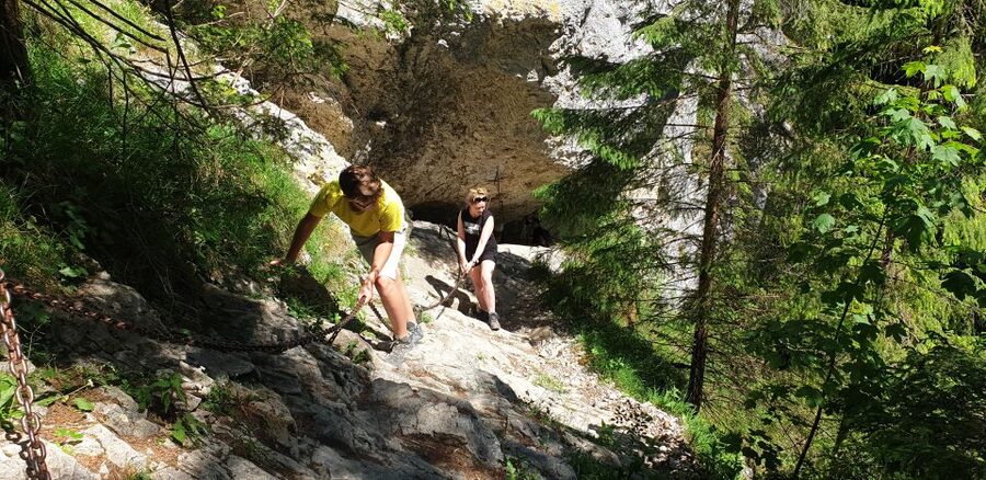From Krakow: Hiking in the Tatra Mountains and Thermal baths - Who should book, and who should skip this day