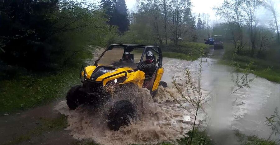From Krakow: Off-road adventure and relax at thermal baths - A full day linking Krakow, Zakopane, and Chocholowskie Thermal Baths