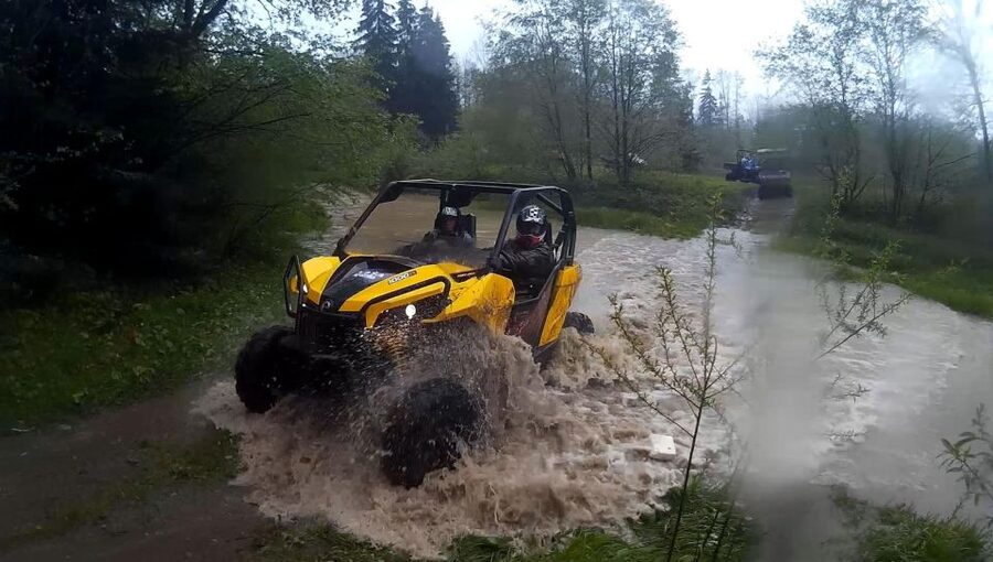 From Krakow: Off-road adventure and relax at thermal baths - From Krakow hotels to the mountains: how the day gets moving
