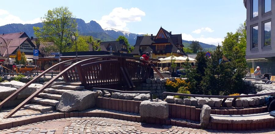 From Krakow: Slovakia Treetop Walk and Zakopane Tour - Gubałówka Hill: the funicular ride that buys you views fast
