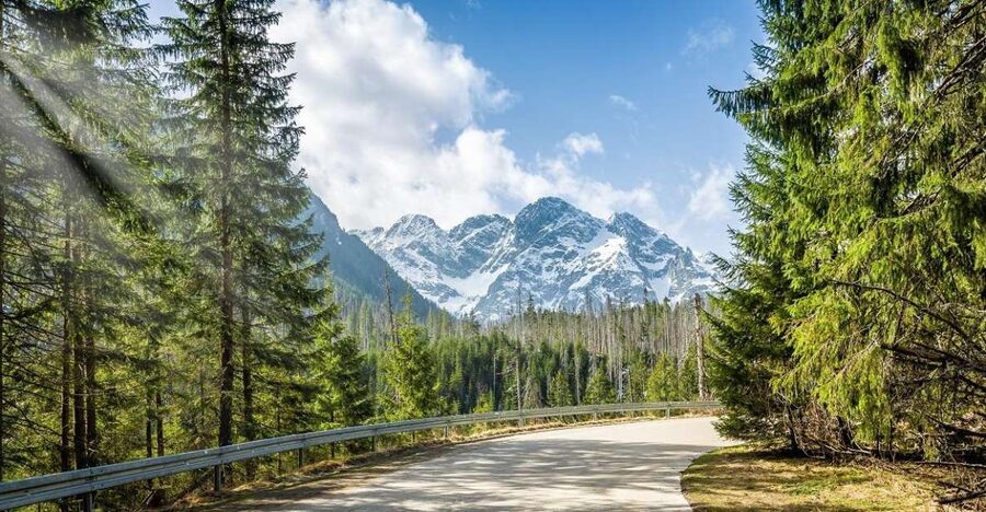 From Krakow: Tatra Mountains and Morskie Oko Hike - Morskie Oko in Plain Terms: What You’re Actually Walking Toward