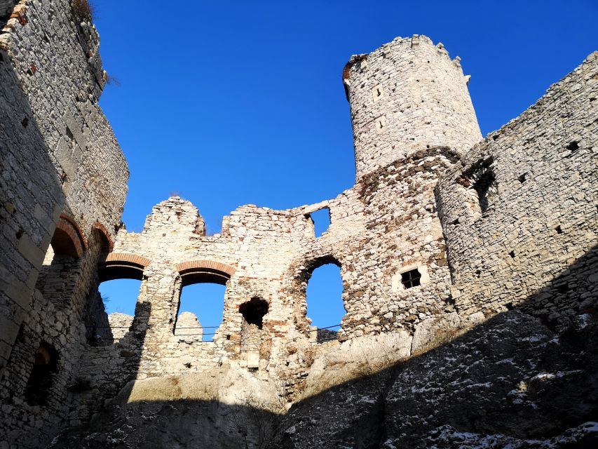 From Krakow: "The Witcher" Ogrodzieniec Castle Private Trip - Lunch break near the castle, and how to plan your budget