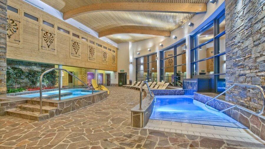 From Kraków; to Białka Thermal Baths private tour - The 3 hours in the thermal complex: how to use both quiet and loud zones