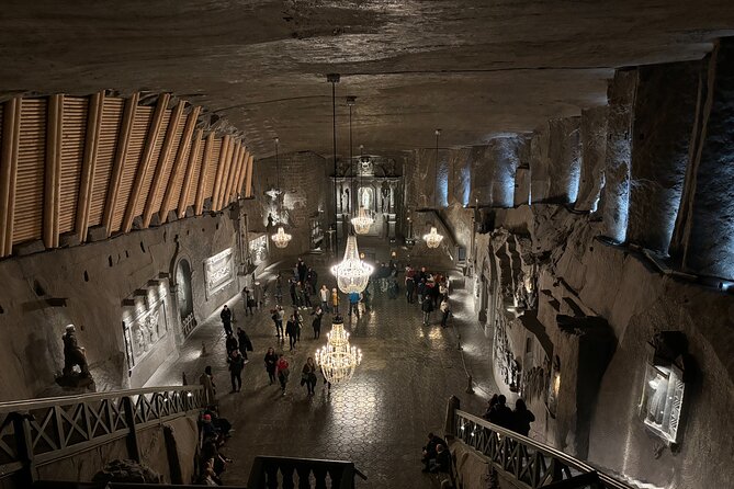 From Krakow: Wieliczka Salt Mine Guided Tour with Hotel Transfers - Timing tips for a 9:00 am departure that stays smooth