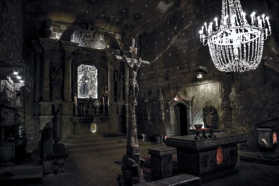 From Krakow: Wieliczka Salt Mine Tour with Hotel Pickup - Why Wieliczka Salt Mine still feels unreal