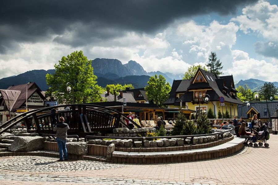 From Krakow: Zakopane Tour with Gubalowka Funicular & Museum - Transportation, timing, and what $97 covers