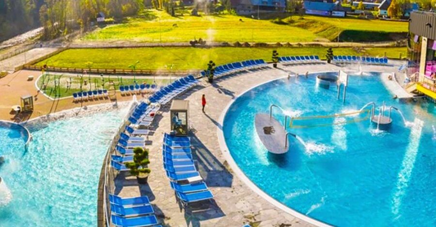 From Zakopane: Chocholow Thermal Baths with Hotel Transfers - Why Chochołowskie Termy is a great spa-style stop from Zakopane