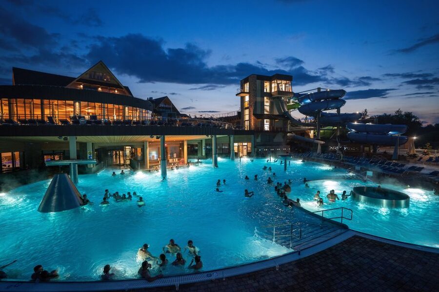 From Zakopane: Chocholow Thermal Baths with Hotel Transfers - Skip-the-line entry, and why it can change your day