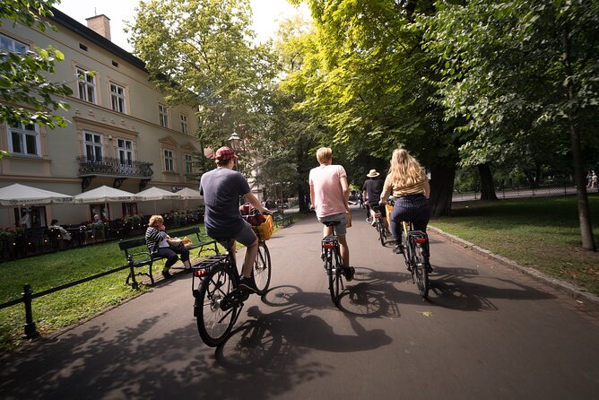 Full Bike Tour - the Old Town, Jewish Qtr & the Ghetto NEW BIKES - The Wawel Dragon: Legend-First Storytelling at the River Hill