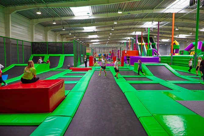 GOjump MEGAPARK Kraków-Sikorki - 1 hour Trampoline Park ticket - The 15+ attractions: what you can expect to try