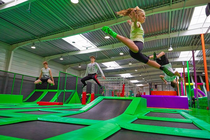 GOjump MEGAPARK Kraków-Sikorki - 1 hour Trampoline Park ticket - Price and value for a 1-hour trampoline session