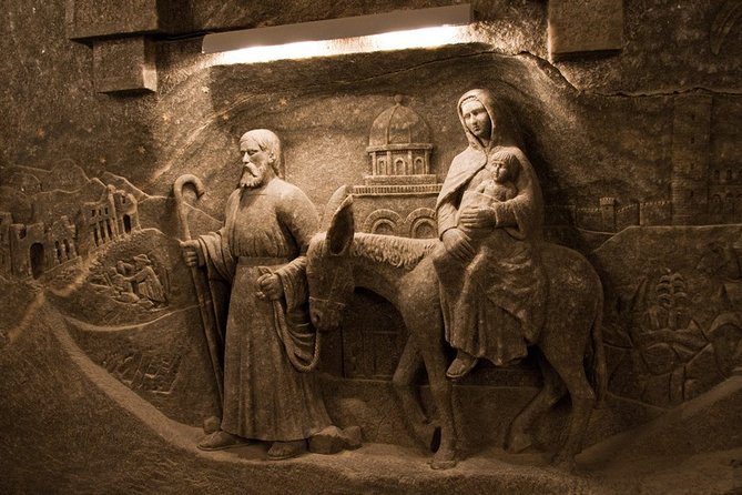 Guided Tour of the Wieliczka Salt Mine and Transfer from Krakow - Door-to-door Krakow transfer that saves you real effort
