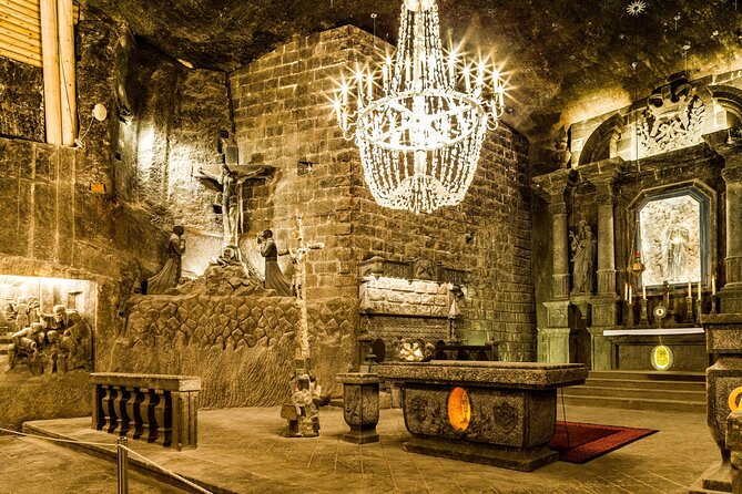 Guided tour to Salt Mine & Schindler Factory with Pick-Up Options - Timing between the mine and Schindler’s Factory: lunch math matters