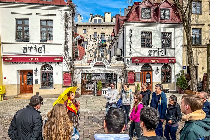 Jewish Krakow Walking Tour - Step by step: Old Synagogue framing your whole walk
