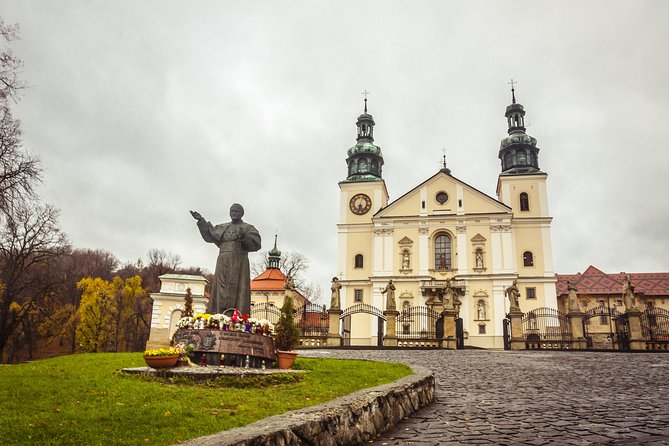 "John Paul II Route" PRIVATE -Wadowice, Kalwaria Z.-Łagiewniki - Stop 1 in Wadowice: Minor Basilica of the Presentation