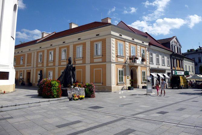 "John Paul II Route" PRIVATE -Wadowice, Kalwaria Z.-Łagiewniki - Stop 3 in John Paul II Square: Coffee Break and Cream Cakes