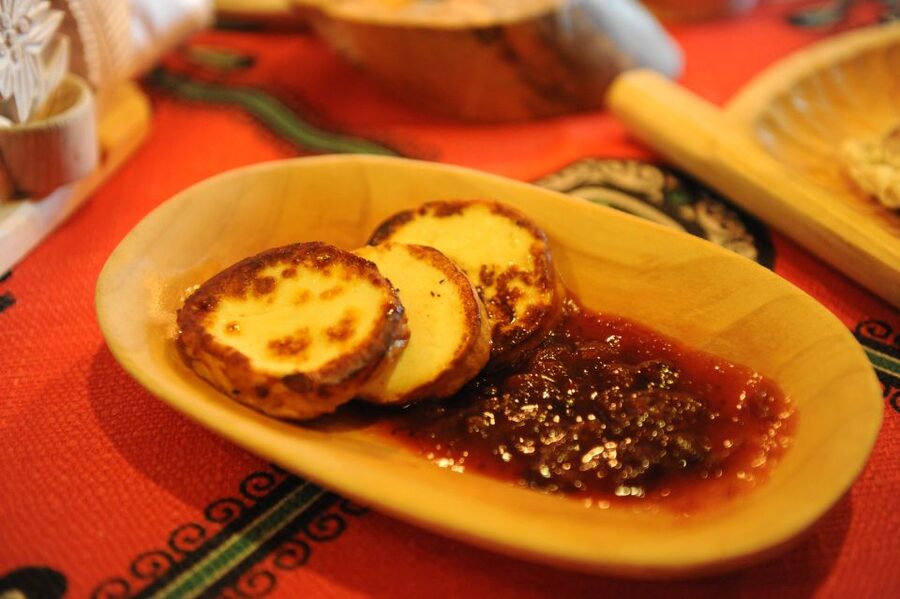 Krakow: 3-Hour Guided Secret Foodies Tour - Who this Krakow secret food tour suits best