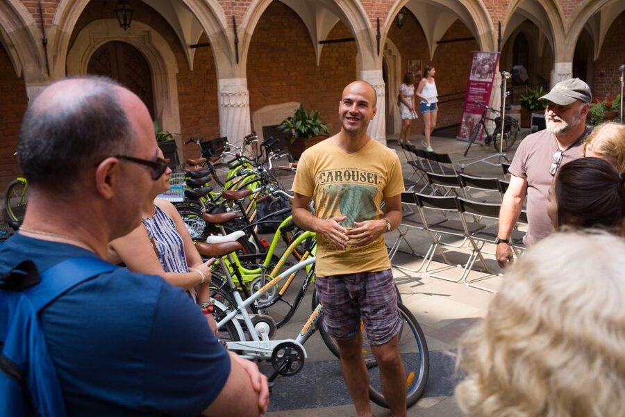 Krakow: 3-Hour Small Group Tour on E-Bike - Where you meet at Sławkowska 11, and how the first minutes usually feel
